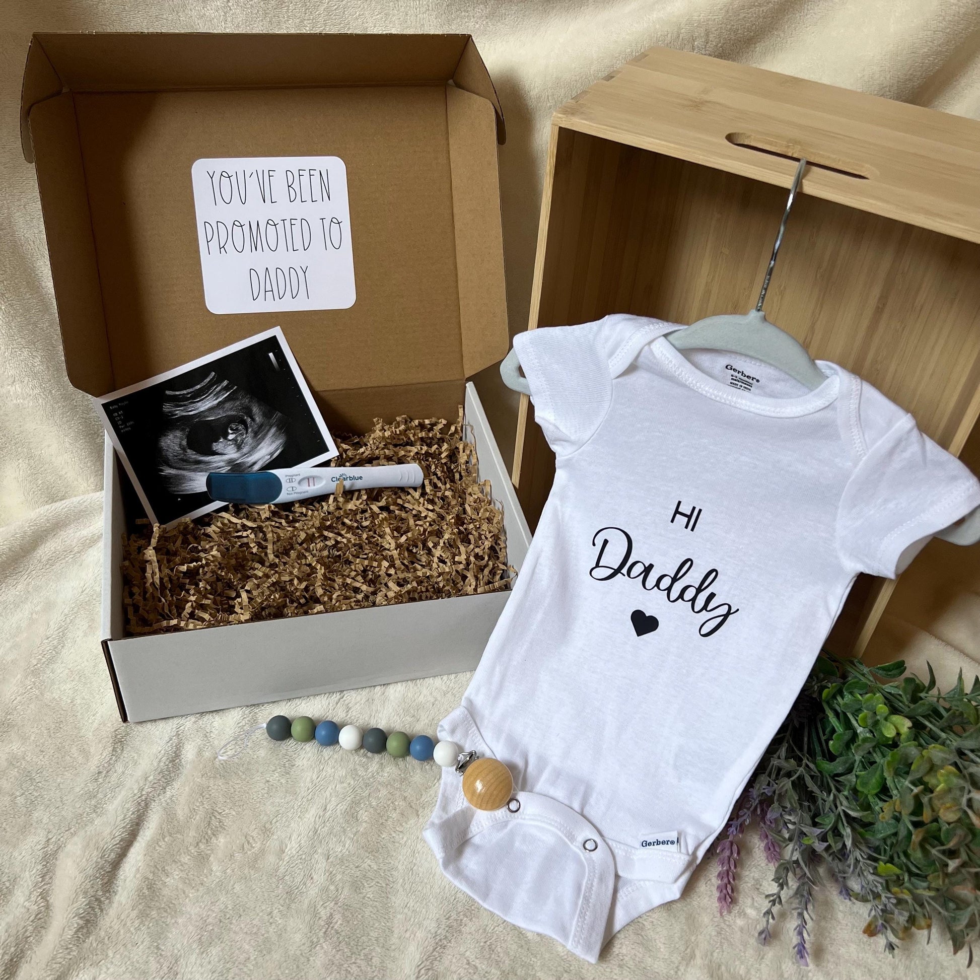 Father/Daddy Pregnancy Reveal Box