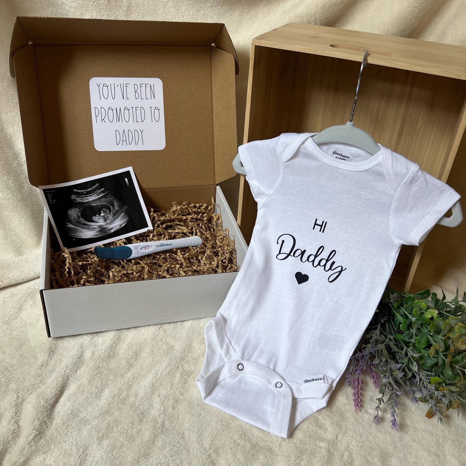 Father/Daddy Pregnancy Reveal Box