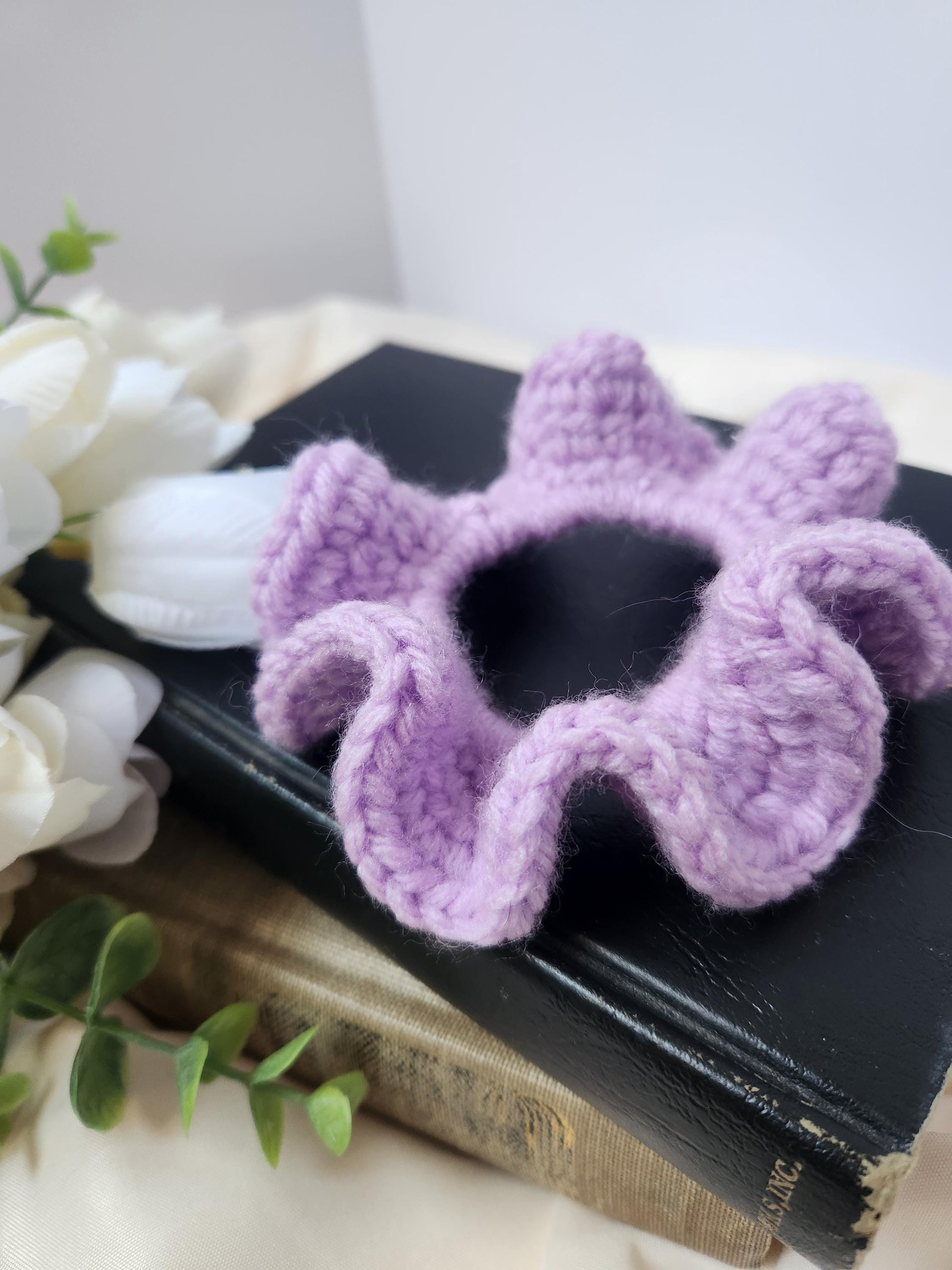 Wavy Scrunchy, Crochet Scrunchy, Hair Accessories, Unique Accessories, Retro Hair Accessory, Hair Ties