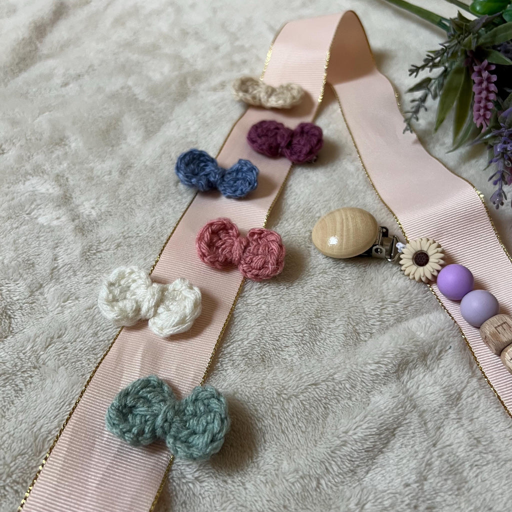 Miniature Crochet Bow Clips, Mini Bow Clips, Coquette Bow Clips, Baby Hair Accessories, Baby Hair Bows, Toddler Hair Bows, Pastel Hair Bows